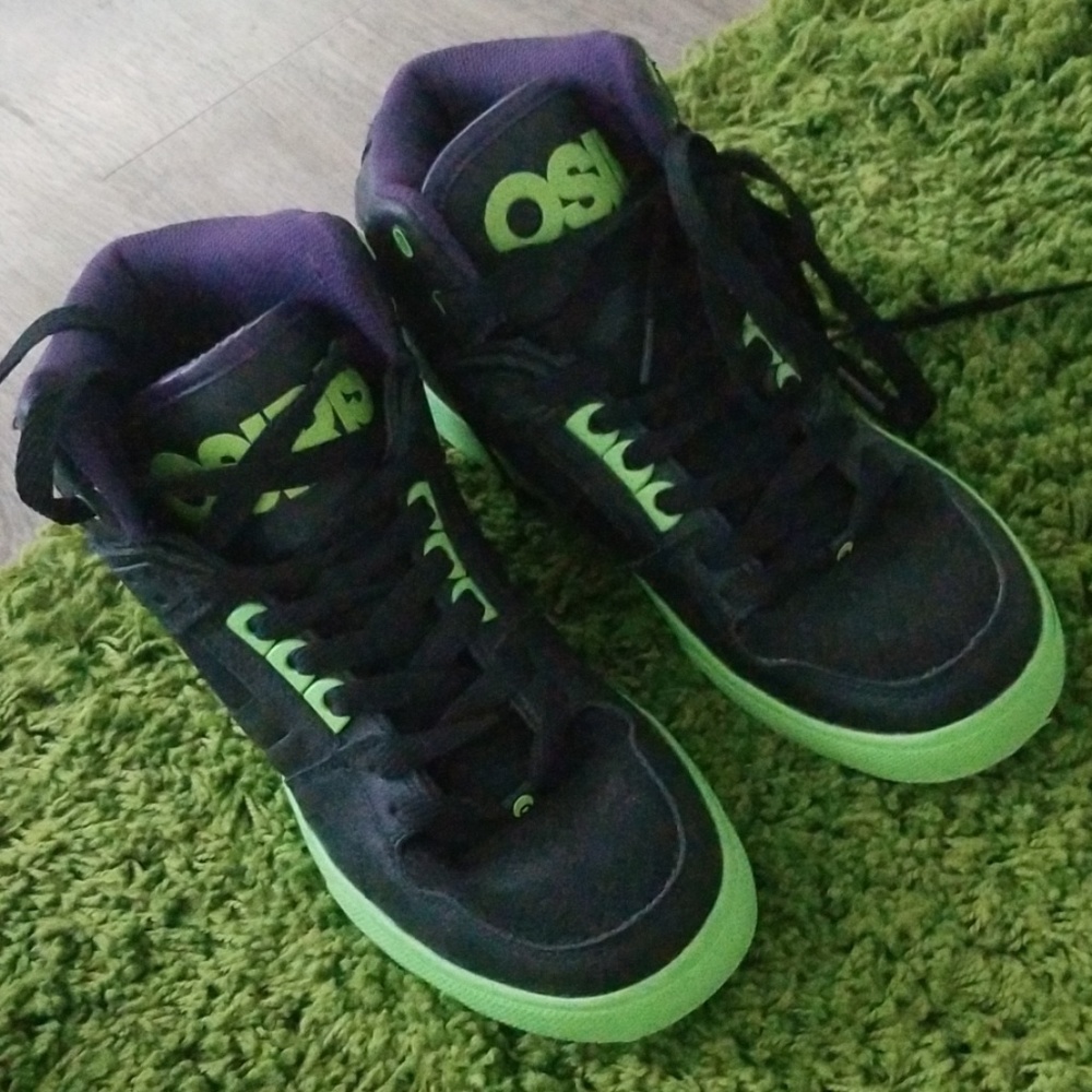 Osiris hi top sneakers
